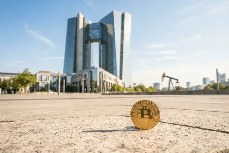 Bitcoin erholt sich auf 82.000 Dollar – zweite Verlustwoche droht