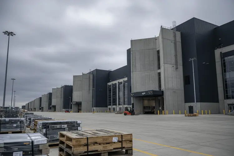 Amazon plant 200 Milliarden Dollar Investitionen – Aktie bricht ein