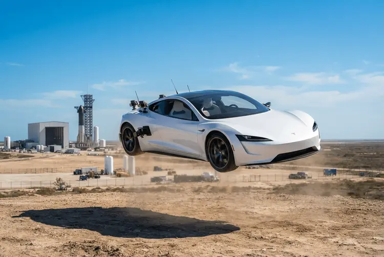 Tesla Roadster: Fünf große Fragen zum fliegenden Elektroauto