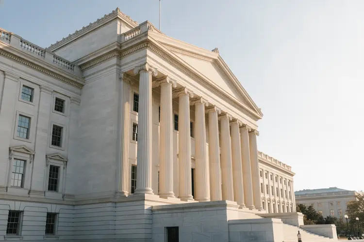 US-Staatsanleihen steigen stark nach schockierendem Jobabbau