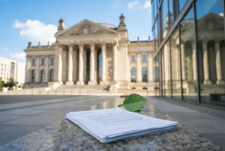 Klima-Doomer wechseln das Ziel: Nun ist die Staatsverschuldung schuld