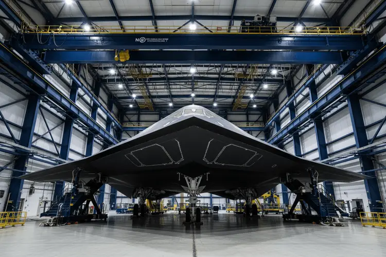 Northrop Grumman treibt B-21-Bomberproduktion mit Milliarden voran