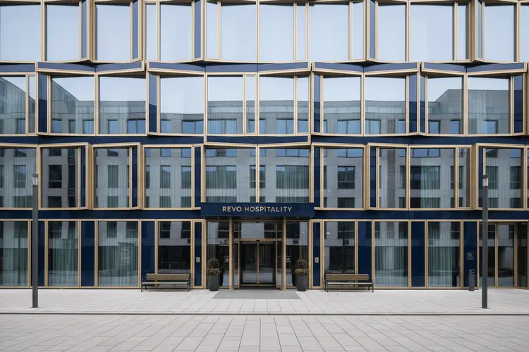 Revo Hospitality Insolvenz: Dreistellige Zahl von Investoren im Rennen