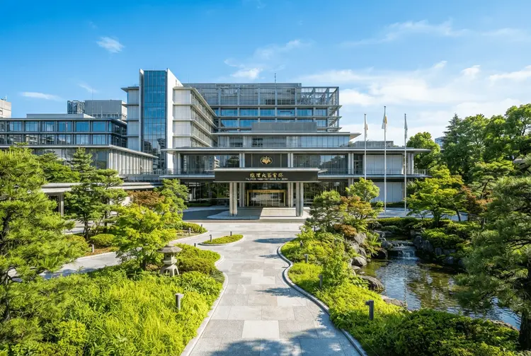 Japan und Großbritannien unter Druck: Haushaltskrise zwingt zu Sparmaßnahmen