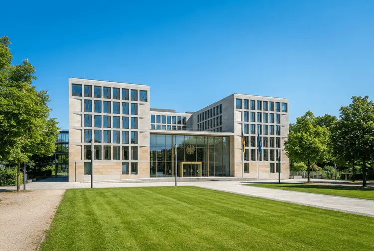 Erbschaftsteuer vor dem Bundesverfassungsgericht: Was Erben jetzt wissen müssen