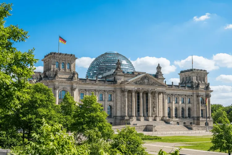 Asiatische Märkte erholen sich – Fed signalisiert Zinspause