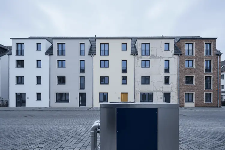 Immobiliensanierung: Warum mehr Dämmung oft weniger bringt