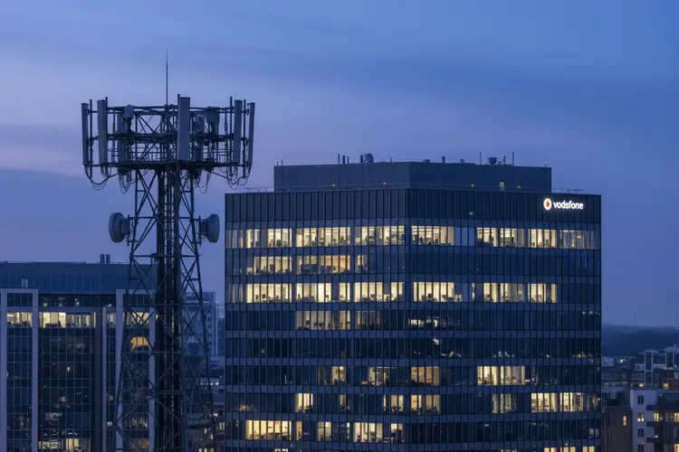 Vodafone im Fokus: Schuldenabbau, Fusion und Afrika-Wachstum