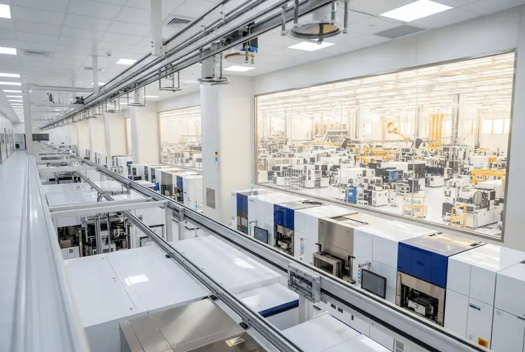 S&P 500 und Nasdaq nahe Rekordhoch: ASML und Taiwan Semi im Fokus