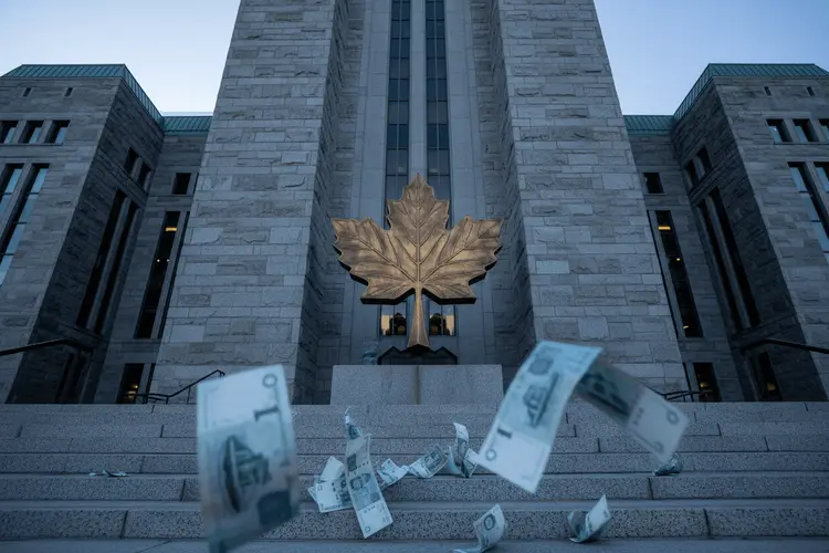Kanadischer Dollar unter Druck: Inflation sinkt auf 2,3 Prozent