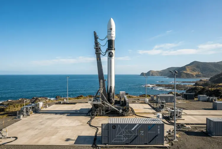 Rocket Lab Aktie steigt nach 20-Starts-Deal mit Synspective