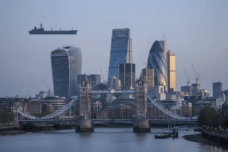 FTSE 100 legt zu: Trump signalisiert Ende des Iran-Konflikts