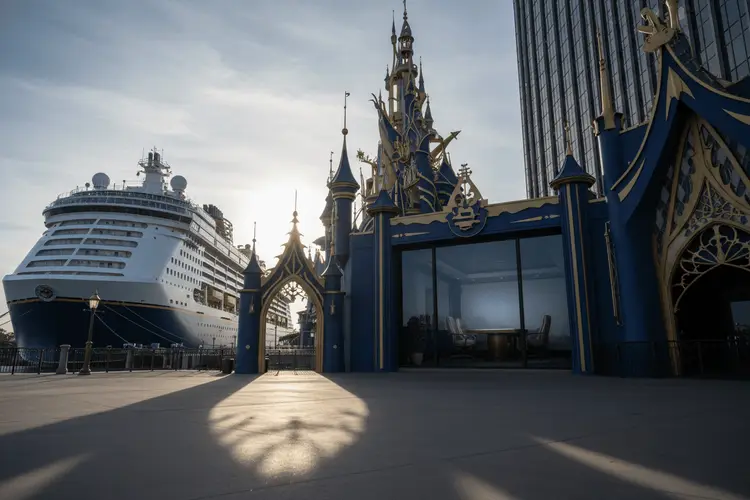 Disney-Aktie unter Druck: CEO-Nachfolge belastet trotz starker Quartalszahlen