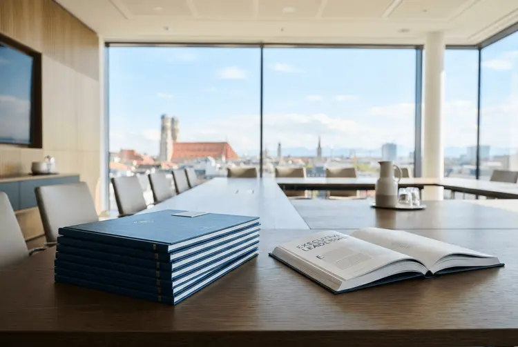 FT veröffentlicht EMBA-Ranking 2026: Datenanalyse zu Gehältern und Karrieren