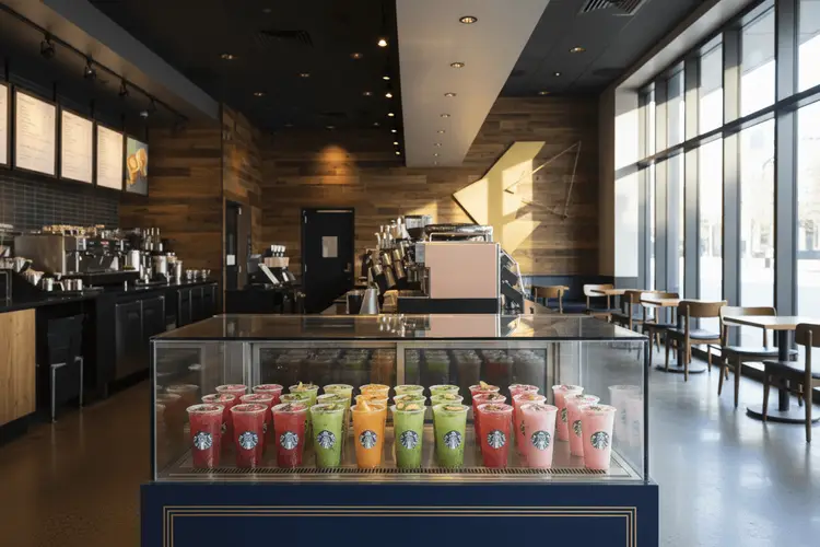 Starbucks setzt auf Nachmittags-Geschäft für Aktien-Comeback