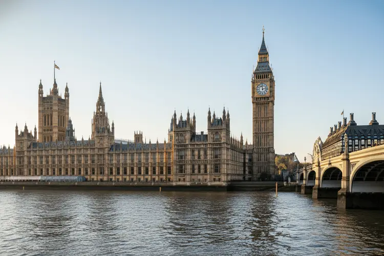 Angela Rayner: Machtfaktor in Großbritannien trotz Premierminister-Kampf