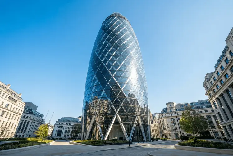 Standard Chartered hebt Guidance erneut an: Gewinn steigt um 29 Prozent