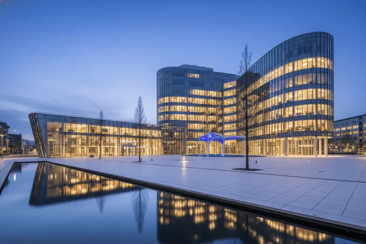 ING kündigt Aktienrückkauf über 1 Milliarde Euro an