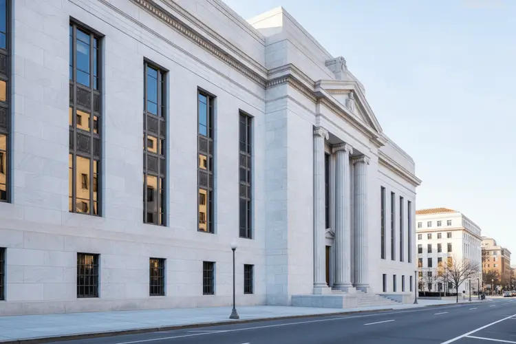 Fed-Gouverneur Waller warnt vor baldigen Zinserhöhungen in den USA