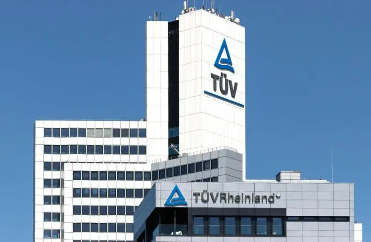 Brüssel plant jährlichen Tüv für alte Autos