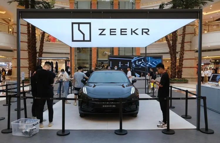 Zeekr startet Deutschlandvertrieb mit drei Elektroautos