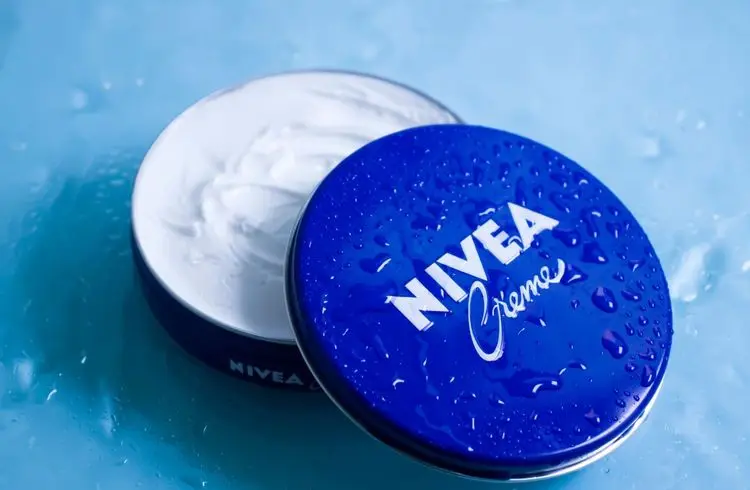 Beiersdorf senkt Umsatzprognose nach Nachfrageeinbruch