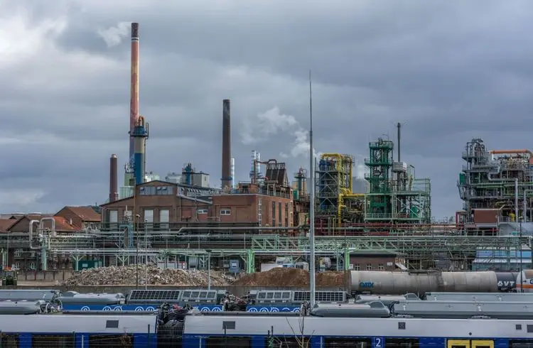 Chemie- und Pharmaindustrie auf historischem Tiefpunkt