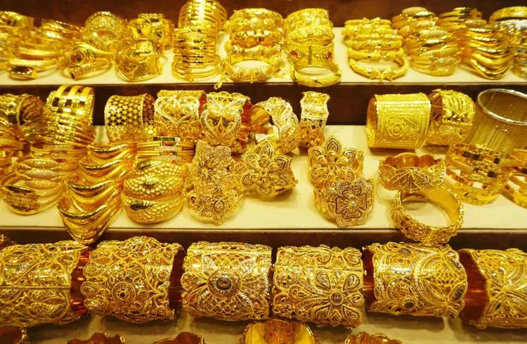 Gold schwächer nach Zinskommentaren der US-Notenbank