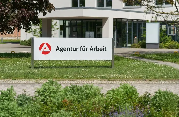 Arbeitsmarkt bleibt in der Krise