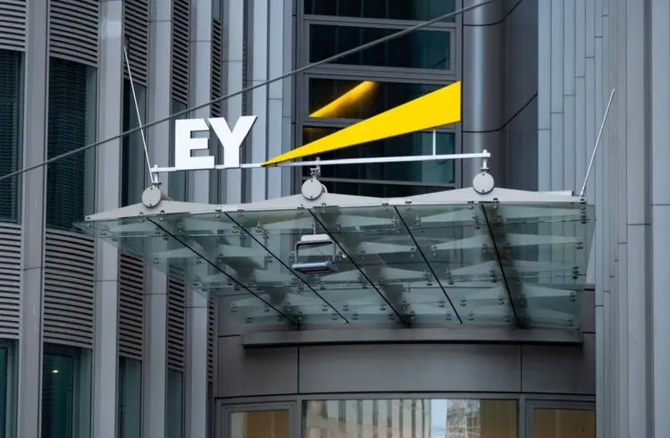 EY scheitert mit millionenschwerer Beratungssparte-Aufspaltung