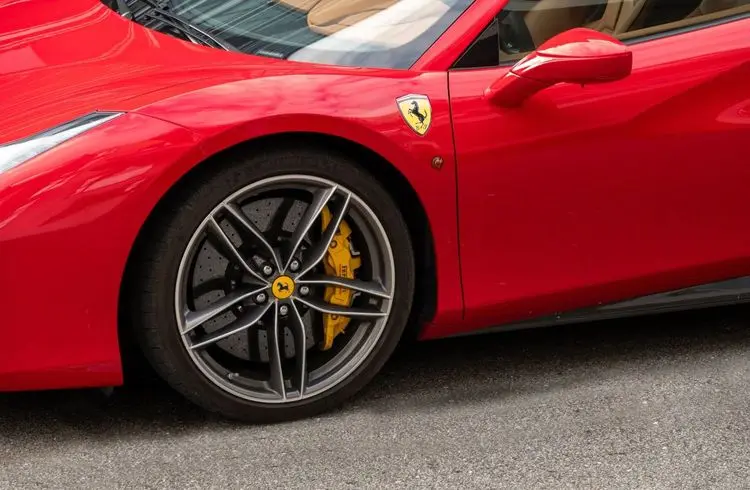 Exor verlängert Aktionärsvereinbarung mit Ferrari