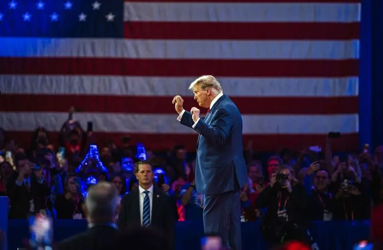 Trump droht mit neuen Zöllen auf EU-Waren