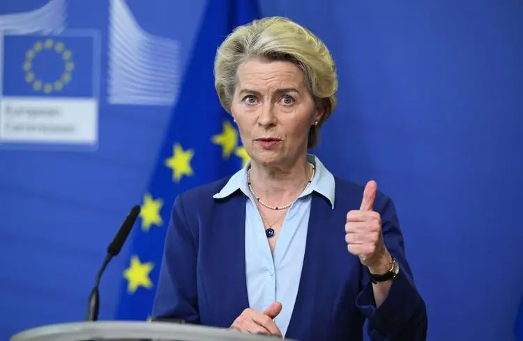 Von der Leyen hält an Aus für neue Verbrenner ab 2035 fest