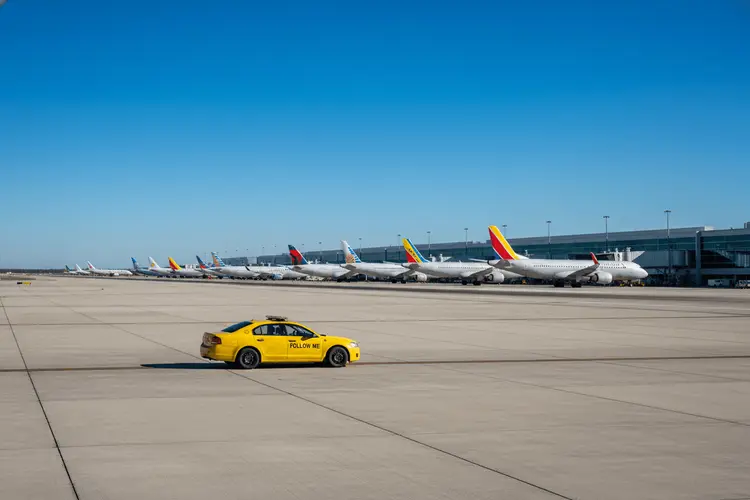 FAA verhängt Startverbot am Orlando International Airport wegen Technikproblemen