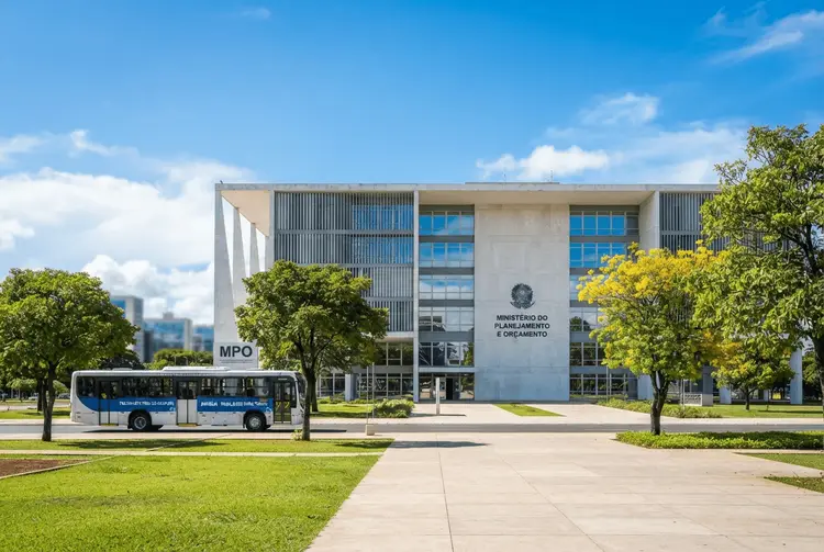 Brasilien: Haushaltsanpassungen für Lulas Wahlkampfmaßnahmen in Höhe von 4 Milliarden Dollar