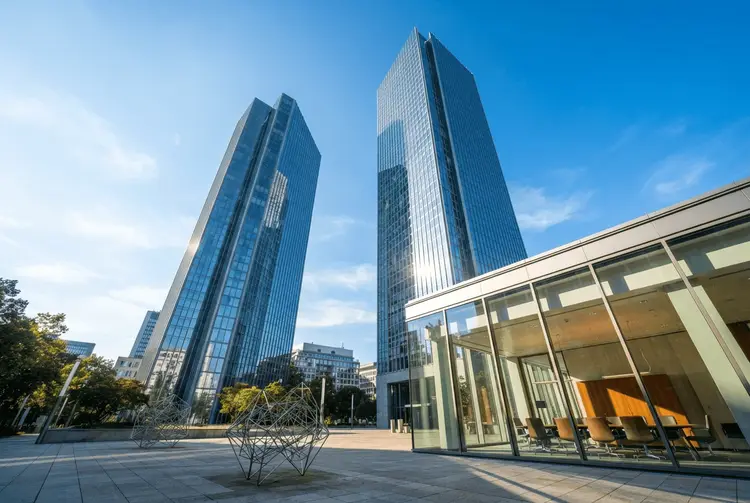 Deutsche Bank: Superintelligenz wird wohl nie erreicht