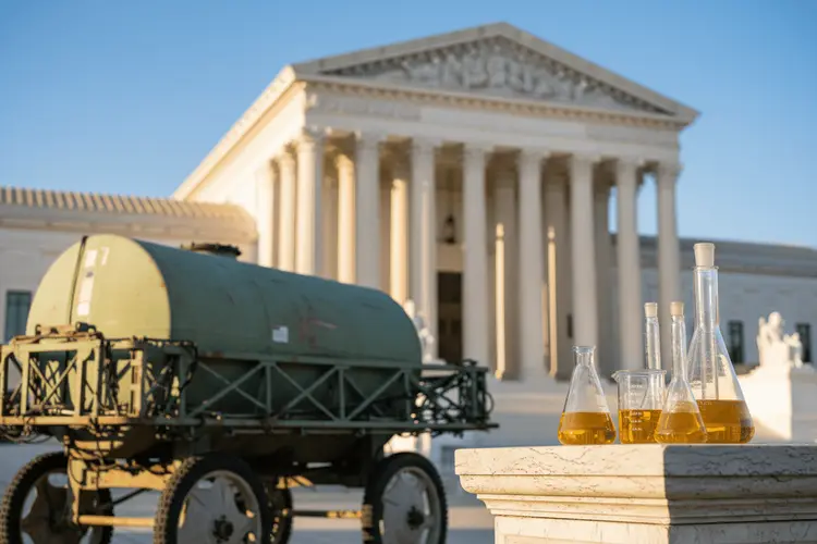 MAHA-Bewegung und Trump streiten über Glyphosat und Farm Bill