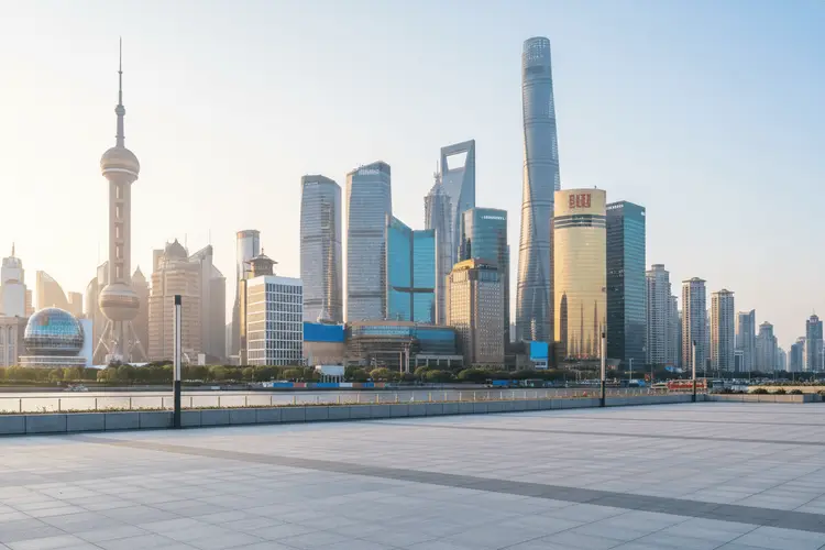 Chinas Neukredite schrumpfen im April überraschend stark