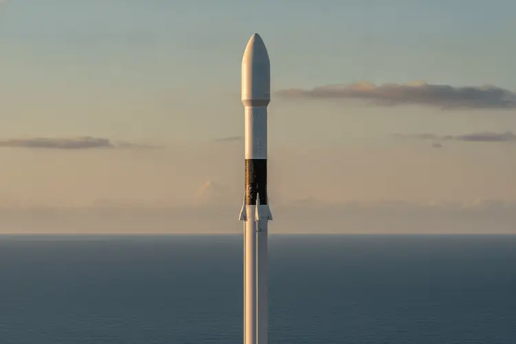 Dow Jones steigt: Iran-Deal-Hoffnungen und SpaceX-Börsengang beflügeln Märkte