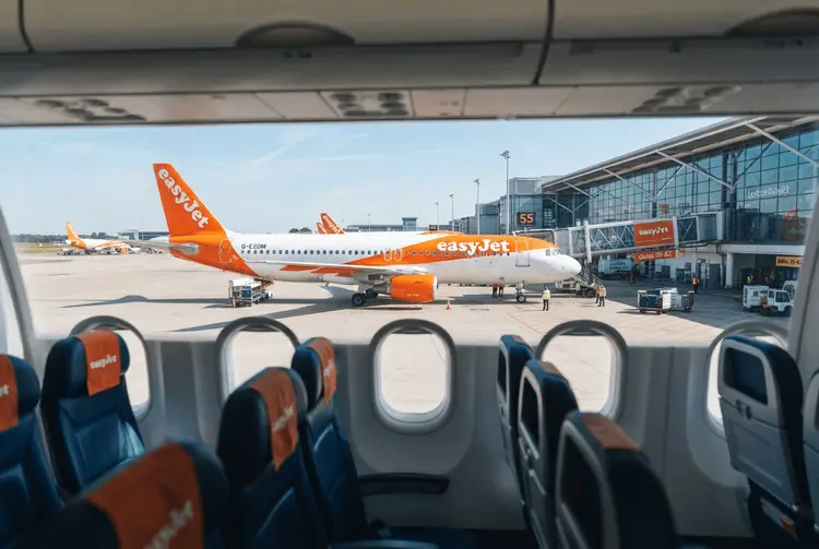 EasyJet verdoppelt Kürzungen im Winterflugplan wegen steigender Kerosinkosten