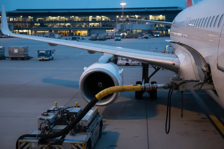 EASA warnt vor Jet-A-Kraftstoff wegen Versorgungsengpässen im Nahen Osten