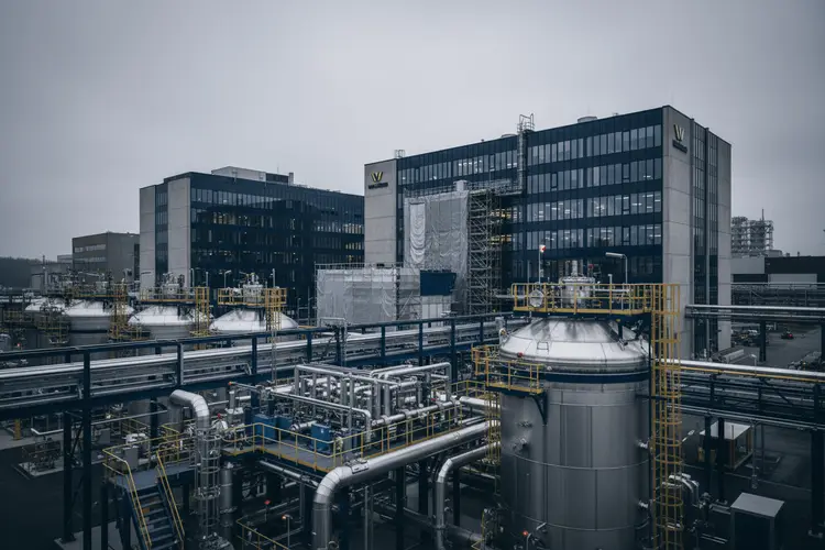 Wacker Chemie: 800 Millionen Euro Verlust schockiert Anleger