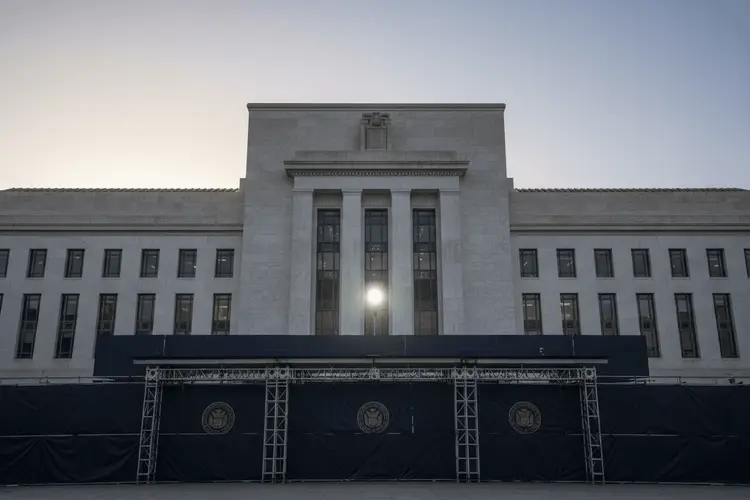 Powell wehrt sich: Fed-Chef warnt vor politischer Einmischung
