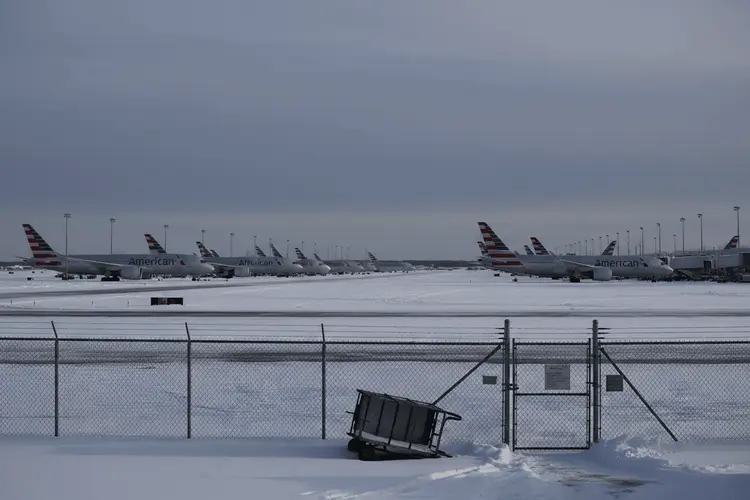 American Airlines: Gewerkschaften fordern Rücktritt von CEO Robert Isom