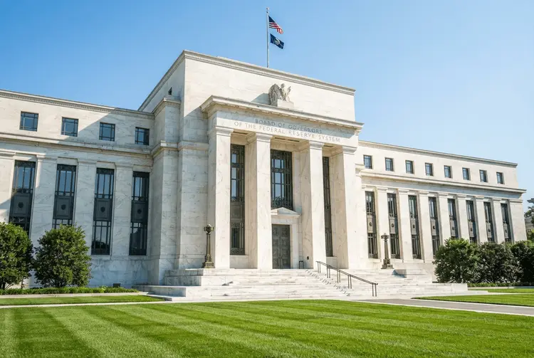Fed-Zinsentscheidung: Märkte zwischen Inflationsdruck und Stabilisierung
