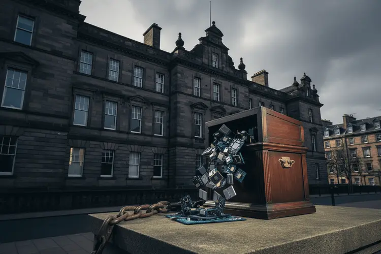 Edinburgh Worldwide: Aktionäre weisen Saba Capital ab