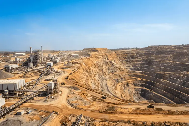 Galiano Gold sichert Bergbaulizenzen in Ghana bis 2043