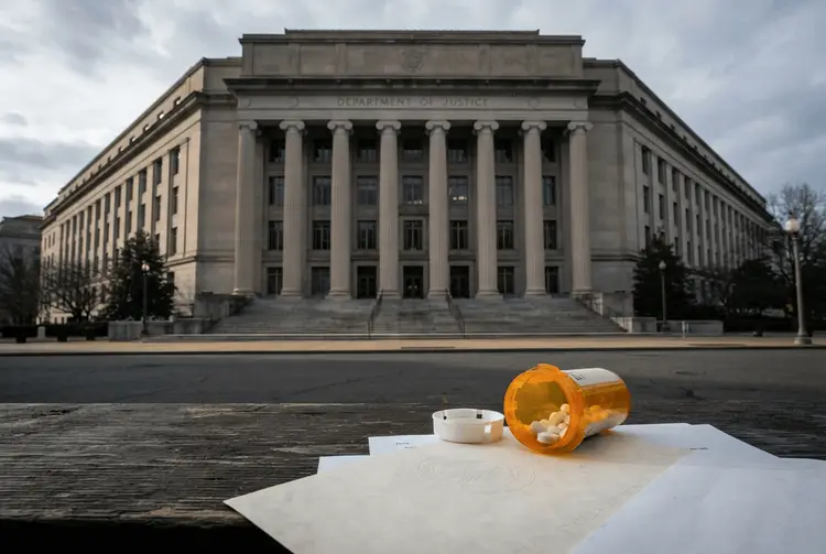 Walmart einigt sich mit US-Justizministerium im Opioid-Rechtsstreit