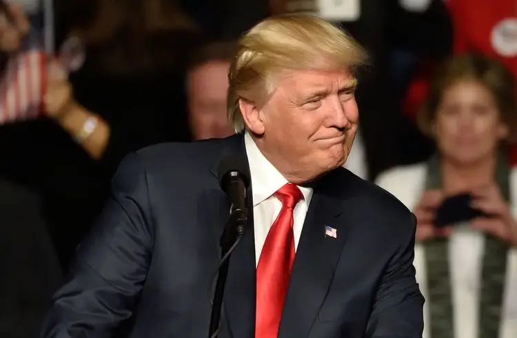 Donald Trumps politischer Fonds sammelt 650.000 Dollar für Porträts des Präsidenten
