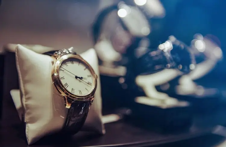 Schwaches Verbrauchervertrauen in China lässt Preise für Luxusuhren einbrechen